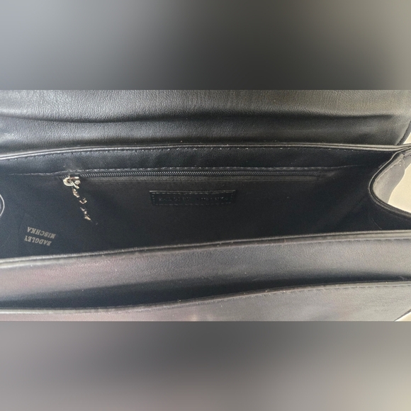 Badgley Mischka Quilted letter Turn lock Crossbody Bomber Pearls Black NWT - Picture 7 of 10